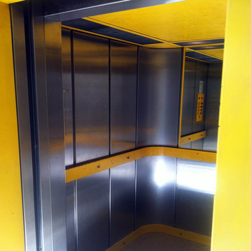 Ανελκυστήρας σε Εμπορικό Κέντρο