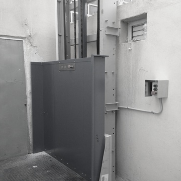 Αναβατόριο Φορτίων Εξωτερικό