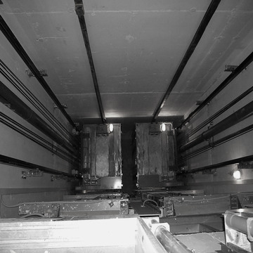 Κοινό Φρεάτιο για 2 Ανελκυστήρες